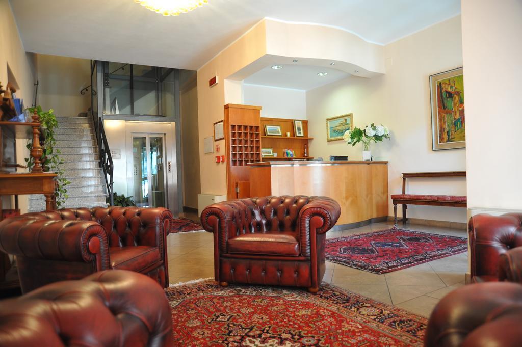 Hotel Stazione Livorno Exterior foto